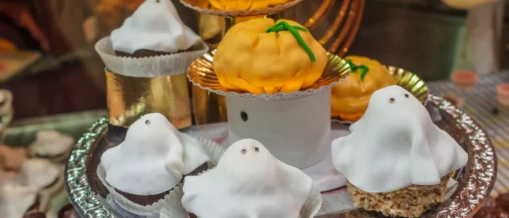 Halloween Dessert Table