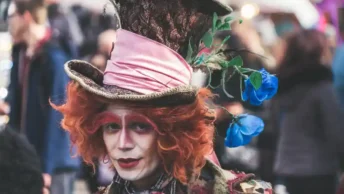 Mad Hatter Costumes