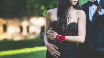 Choose the Perfect Prom Dress